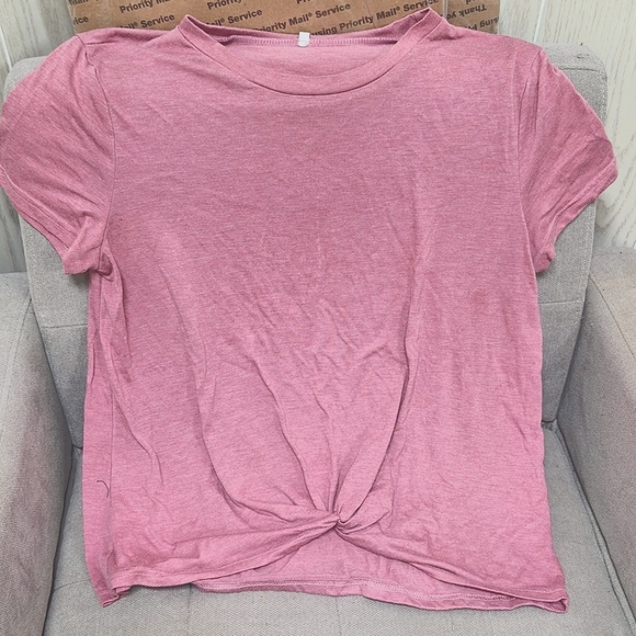 Pink Shein TeeShirt - Picture 1 of 1